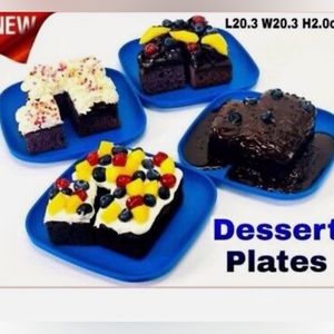 Tupperware Dessert Plates Set of 4